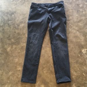 Aeropostale black jeans size 31/32